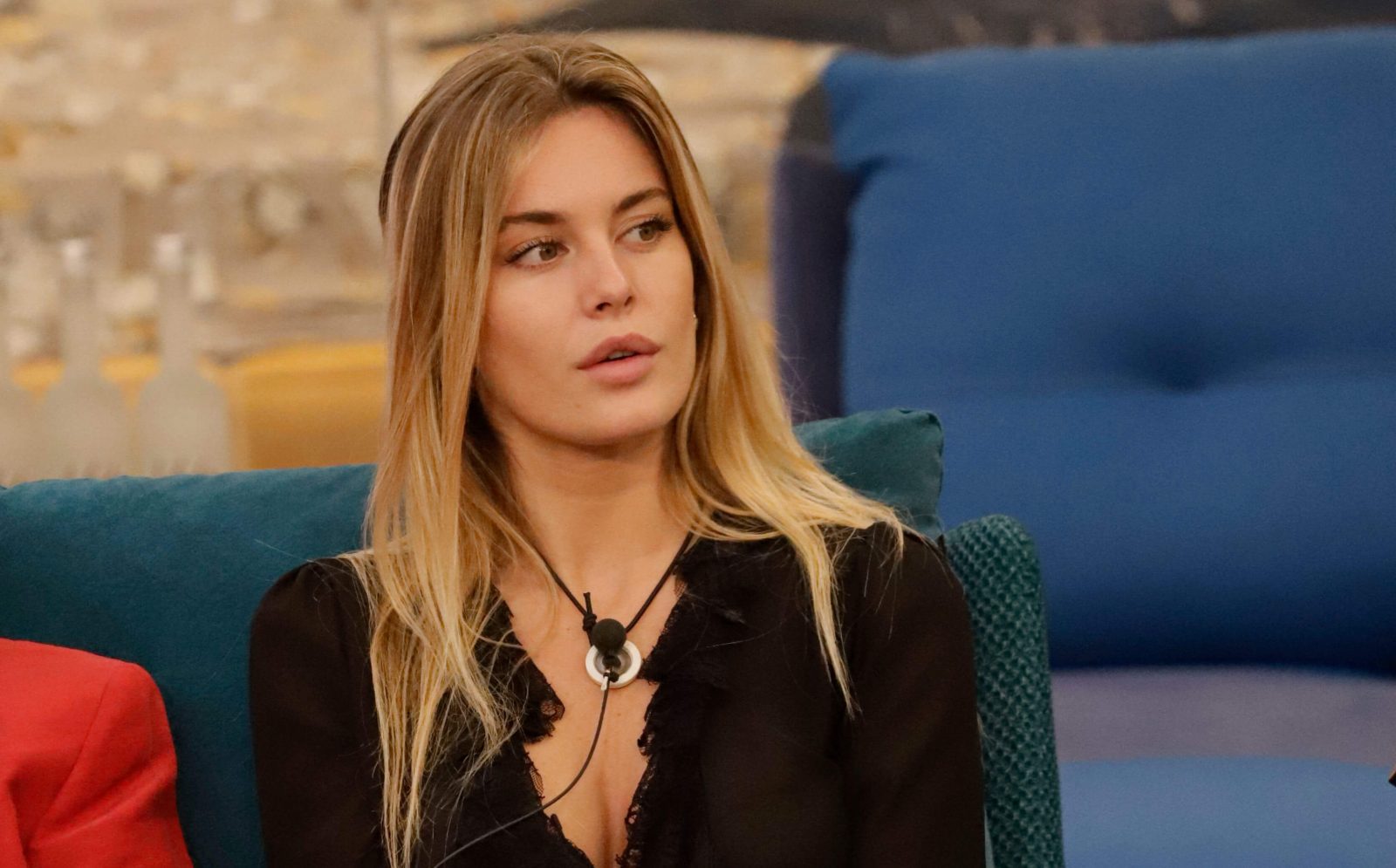 Gf Vip La Mamma Di Sophie Codegoni Contro Antinolfi ‘bruttone Del Neolitico Funweek 3369